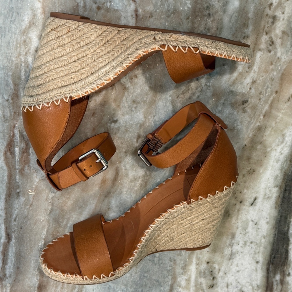 Women’s DOLCE VITA Noor tan wedge sandals- Size 9.5 - Picture 5 of 8
